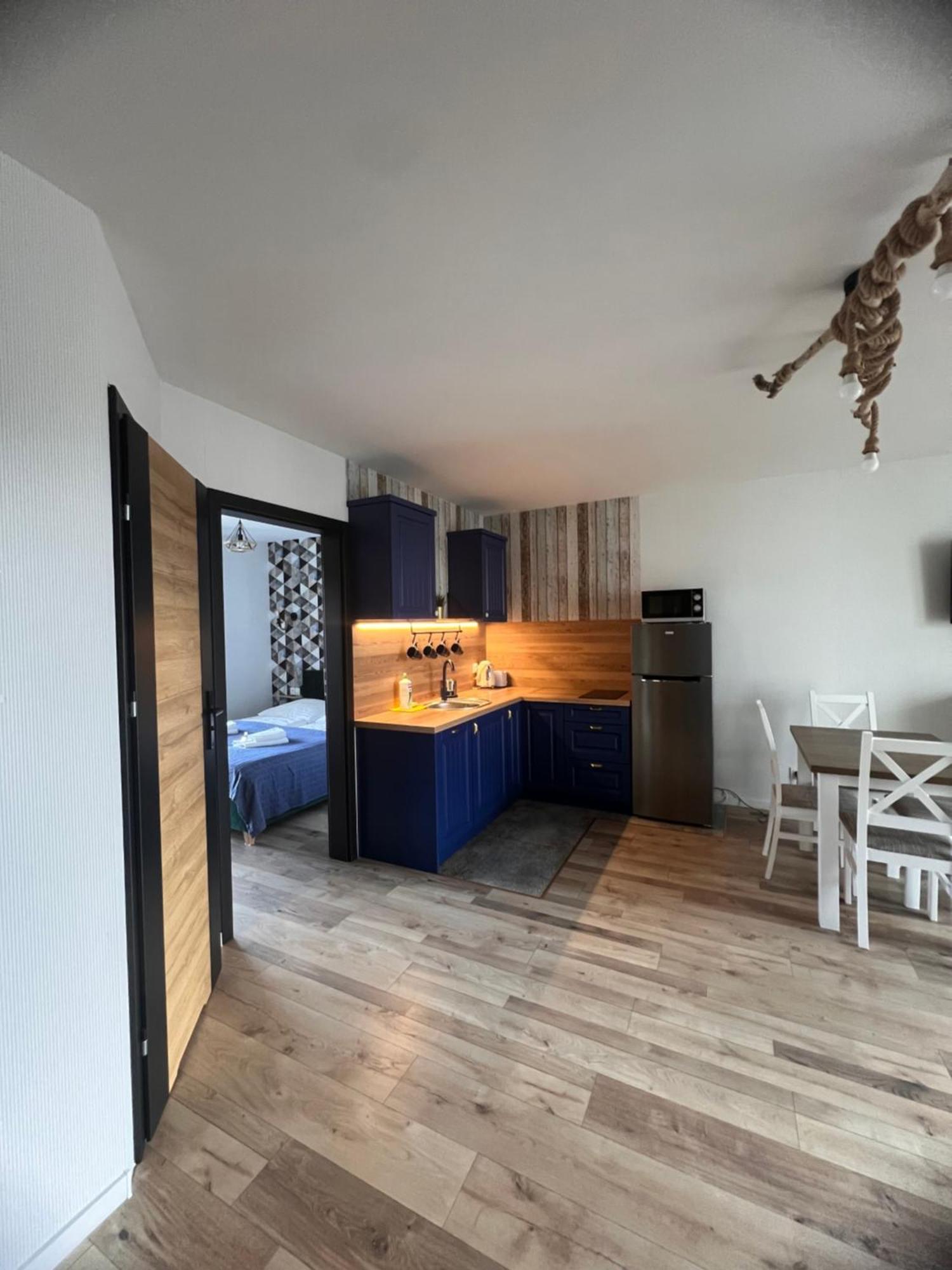 Czarny Baran Apartman Dębki Kültér fotó