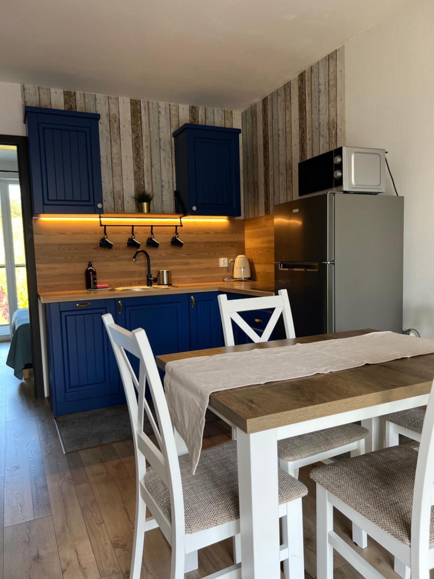 Czarny Baran Apartman Dębki Kültér fotó